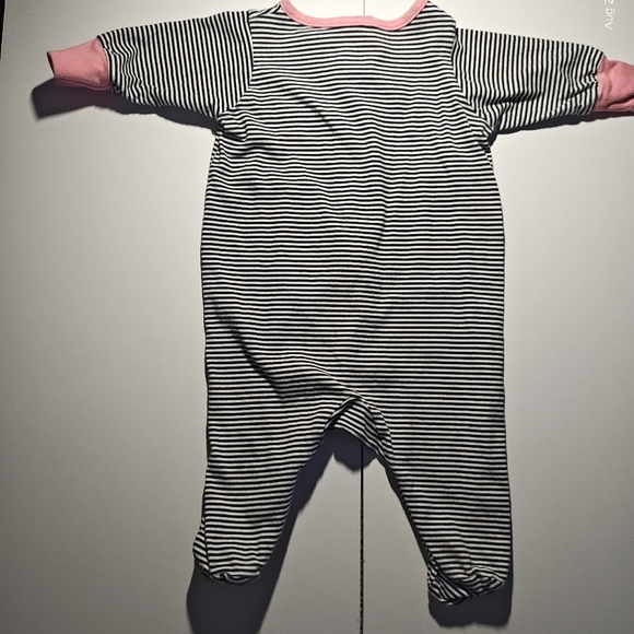 Lot, One Piece Baby, Kids Button down and zip up, NB, new Born, Onesies, Sleeper - Picture 8 of 16